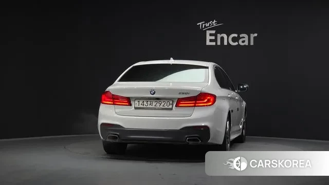 BMW 5 Series (G30) id 3661146 из Кореи 14