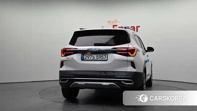 Kia Seltos id 4018195 из Кореи 14