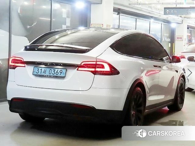 Tesla Model X id 4517091 из Кореи 14