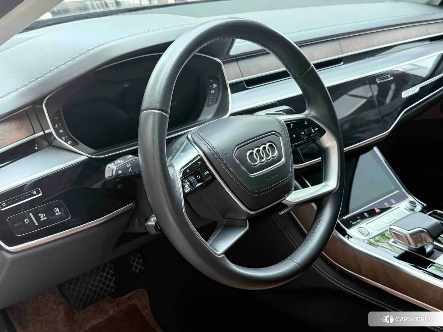 Audi A8 id 4419495 из Китая 21