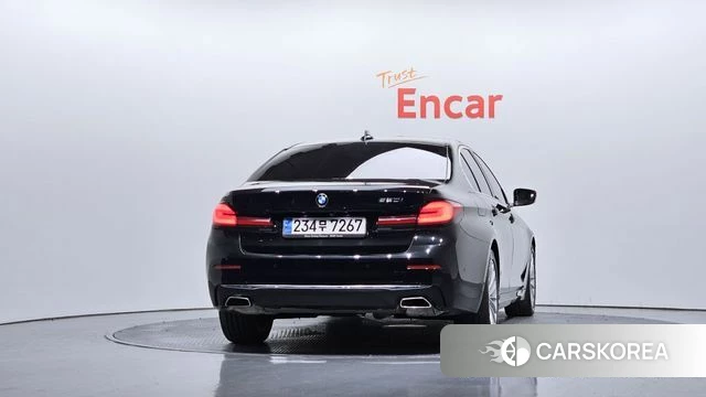 BMW 5 Series (G30) id 3953259 из Кореи 14