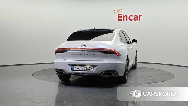 Hyundai The New Grandeur IG Hybrid id 3904832 из Кореи 14