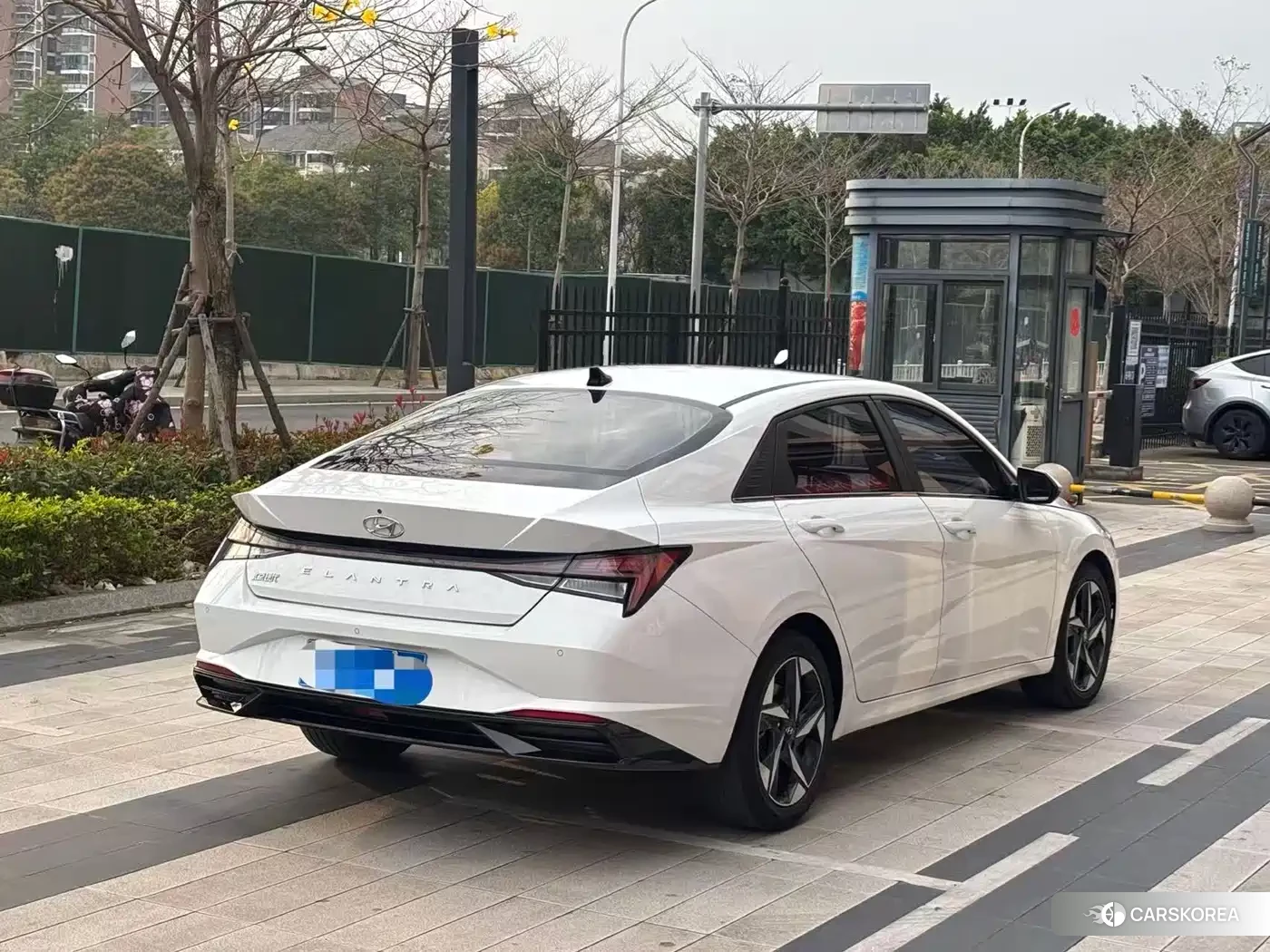 Hyundai Elantra 2022 Белый из Китая, фото 4