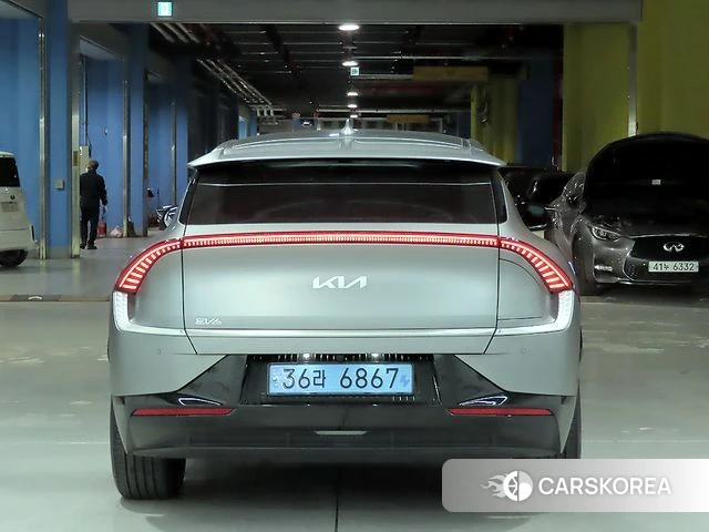 Kia EV6 id 3877584 из Кореи 14