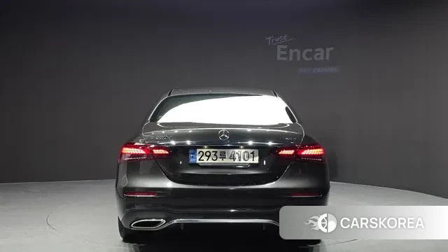 Mercedes-Benz E-Class W213 id 3524442 из Кореи 14