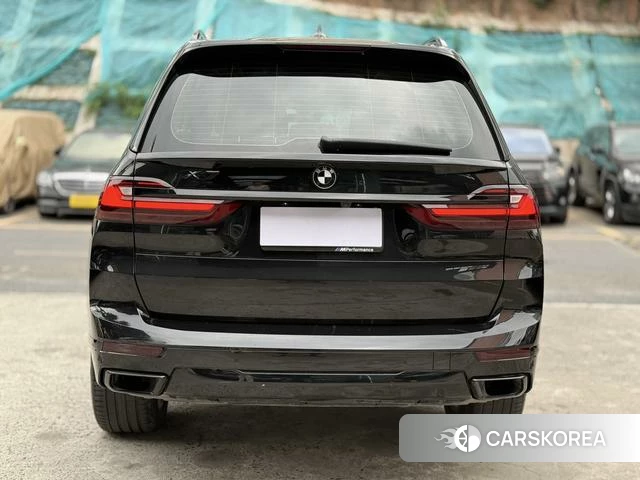 BMW X7 id 4253907 из Китая 7