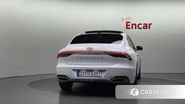 Hyundai The New Grandeur IG Hybrid id 3367916 из Кореи 14