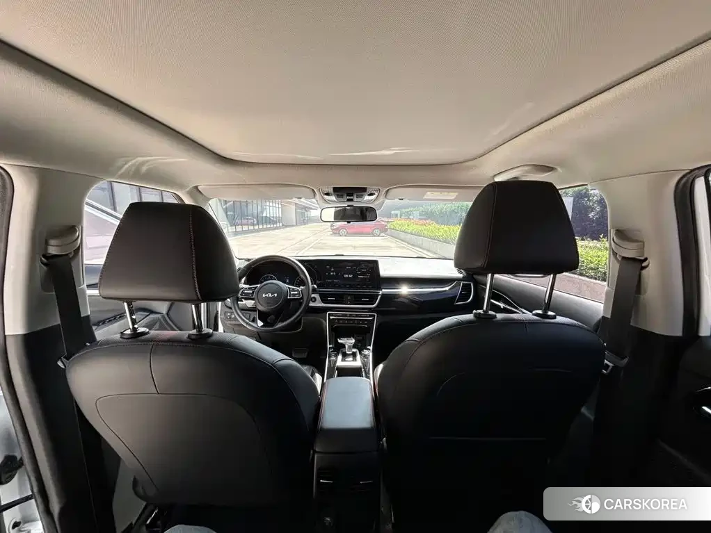 Kia KX3 id 4622417 из Китая 17