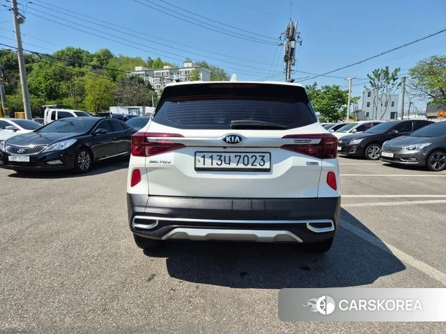 Kia Seltos id 4429814 из Кореи 14