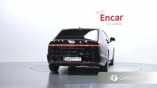 Hyundai Grandeur (GN7) id 3934588 из Кореи 14