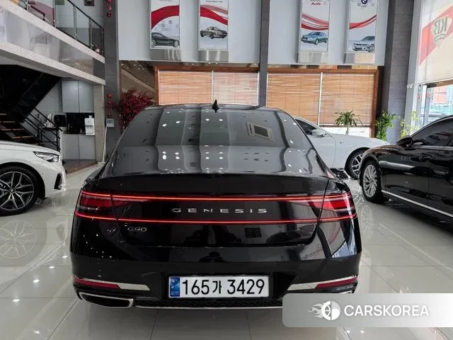 Genesis G90 (RS4) id 3002872 из Кореи 14