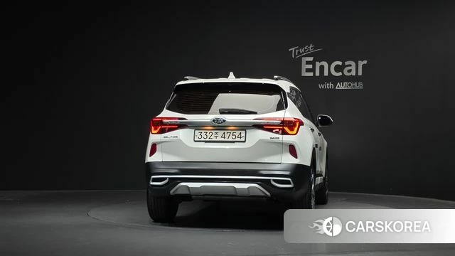 Kia Seltos id 4849330 из Кореи 25