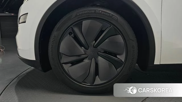 Tesla Model Y id 4834126 из Кореи 27