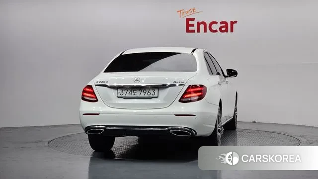 Mercedes-Benz E-Class W213 id 3484603 из Кореи 14