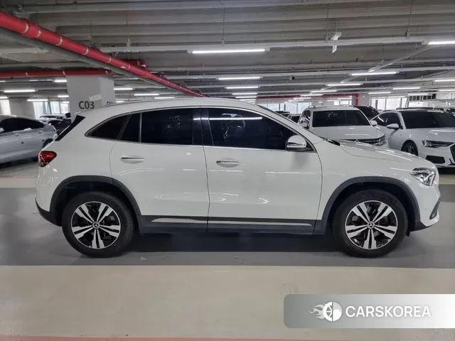 Mercedes-Benz GLA - Class H247 id 3153073 из Кореи 12