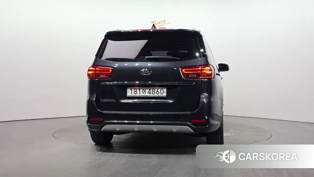 Kia The New Carnival id 3469898 из Кореи 14