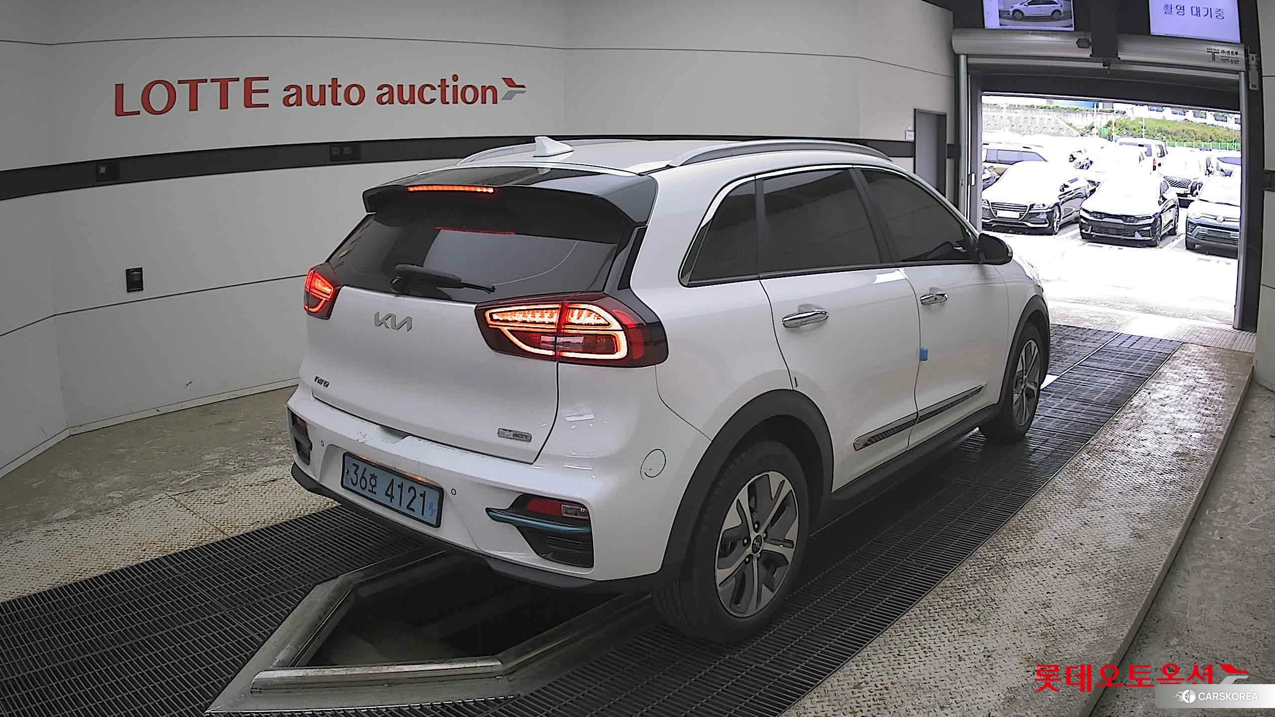 Kia Niro EV id 4347341 из Кореи 32