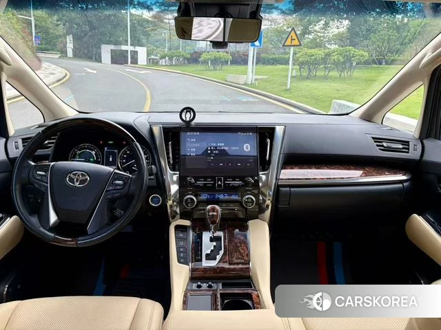 Toyota Elfa id 4341746 из Китая 12
