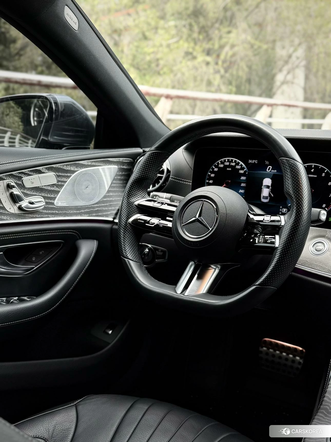 Mercedes-Benz CLS 2021 Темно-серый из Китая, фото 4