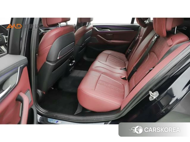 BMW 5 series 2021 Черный из Китая, фото 4