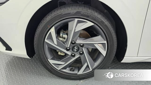 Hyundai The New Avante Hybrid (CN7) id 4527819 из Кореи 23