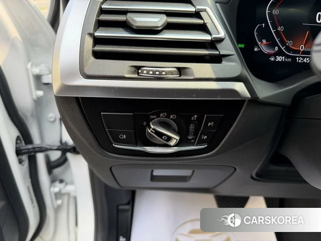 BMW X3 id 4258128 из Китая 27