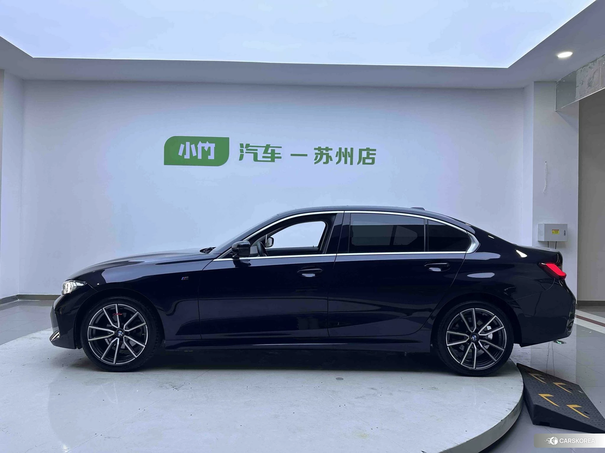 BMW 3 series id 4498639 из Китая 17