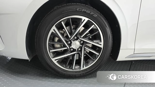 Hyundai The New Grandeur IG id 4268336 из Кореи 26