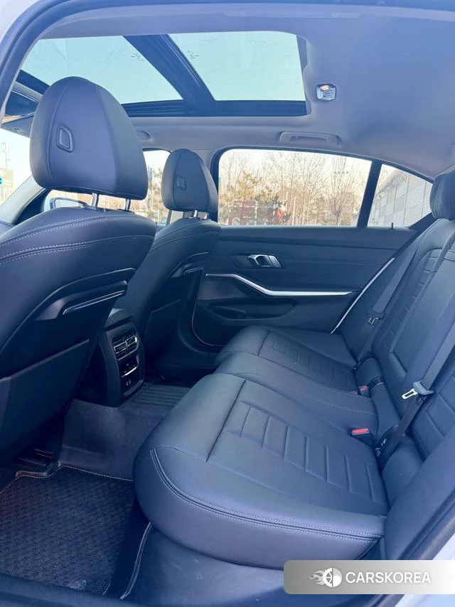 BMW 3 series id 4235412 из Китая 8