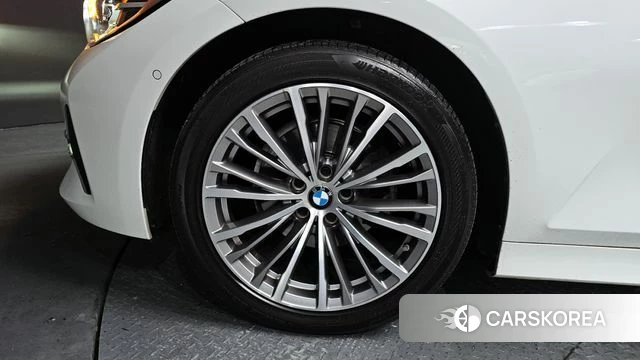 BMW 3 Series (G20) id 3893474 из Кореи 14