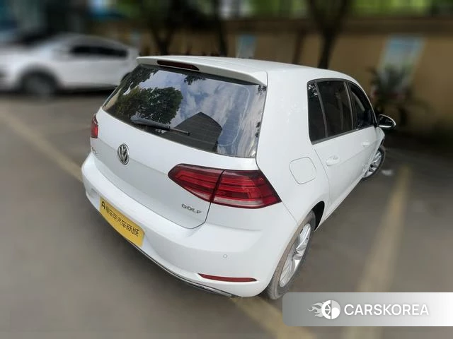 Volkswagen Golf 2018 Белый из Китая, фото 4