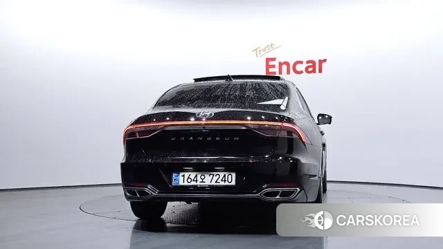 Hyundai The New Grandeur IG id 3509536 из Кореи 14