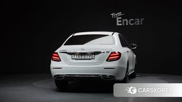 Mercedes-Benz E-Class W213 id 3018132 из Кореи 14