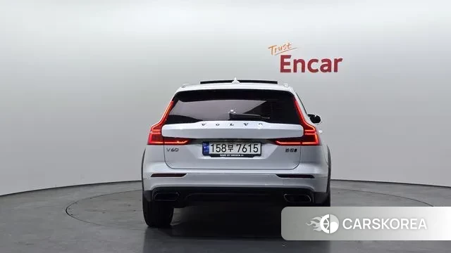 Volvo V60 Cross-Country 2nd Generation id 3771500 из Кореи 14