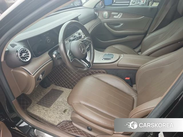Mercedes-Benz E-class 2022 Черный из Китая, фото 4