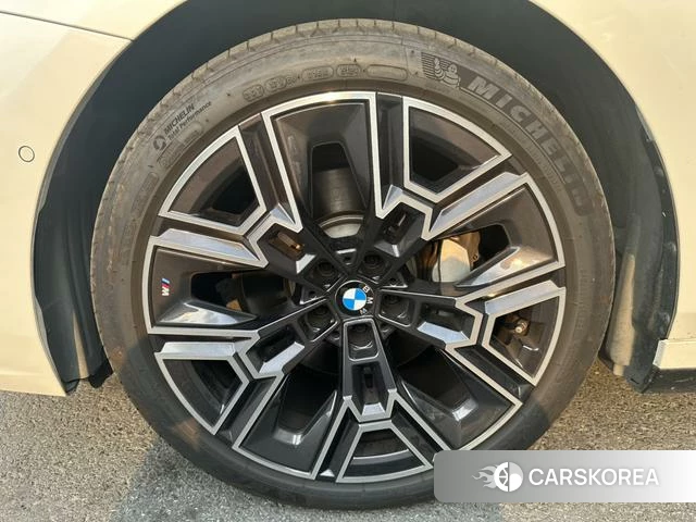 BMW 5 series id 4198836 из Китая 8