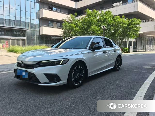 Honda Civic 2023 Белый из Китая, фото 4