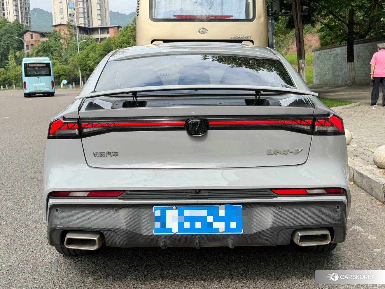 Chang'an UNI-V 2024 Серебристо-серый из Китая, фото 4