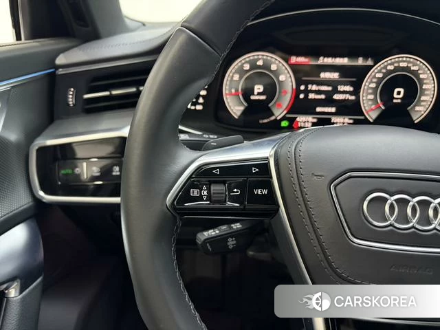 Audi A6L id 4336223 из Китая 15