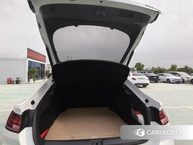 Volkswagen CC id 4261010 из Китая 15