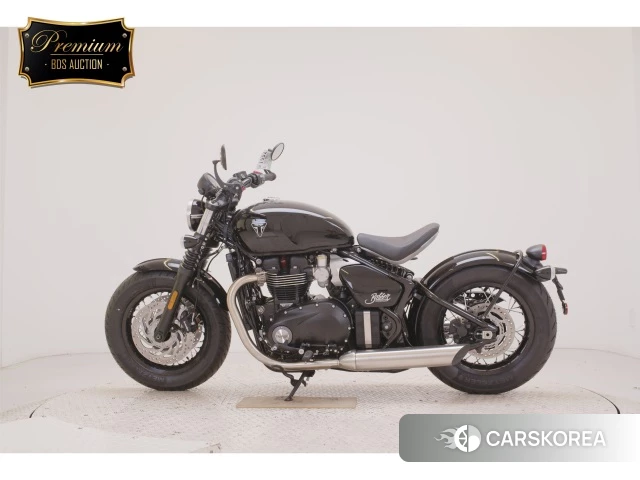 Проданный Triumph BONNEVILLE BOBBER 2026 из Японии, фото 2