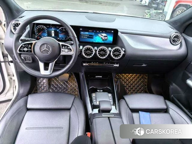 Mercedes-Benz GLA 2021 Белый из Китая, фото 4