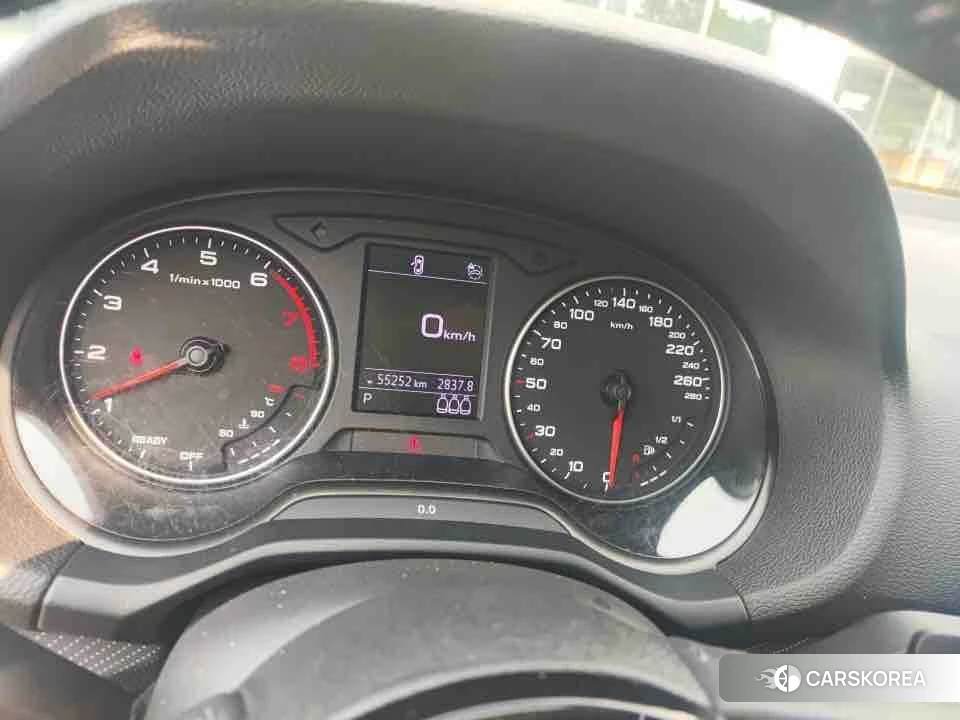 Audi Q2L id 4473293 из Китая 9