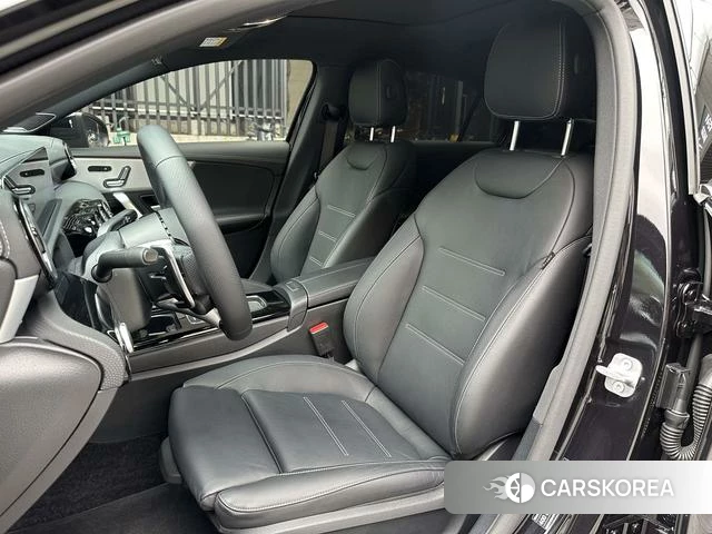 Mercedes-Benz Class A AMG id 4276743 из Китая 8