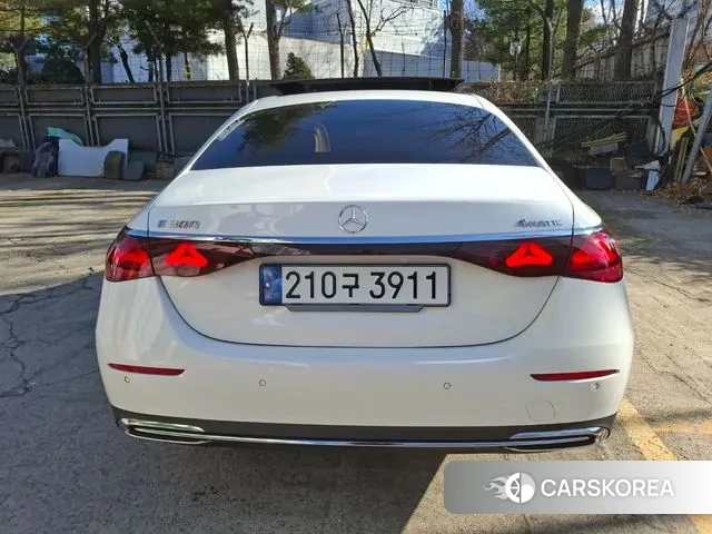 Mercedes-Benz E-Class W214 id 3517047 из Кореи 9