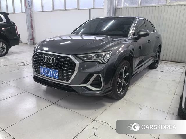 Audi Q3 Sportback 2021 Темно-серый из Китая, фото 4