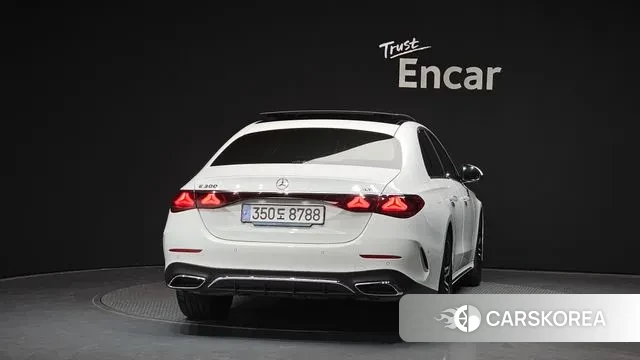 Mercedes-Benz E-Class W214 id 3163874 из Кореи 14