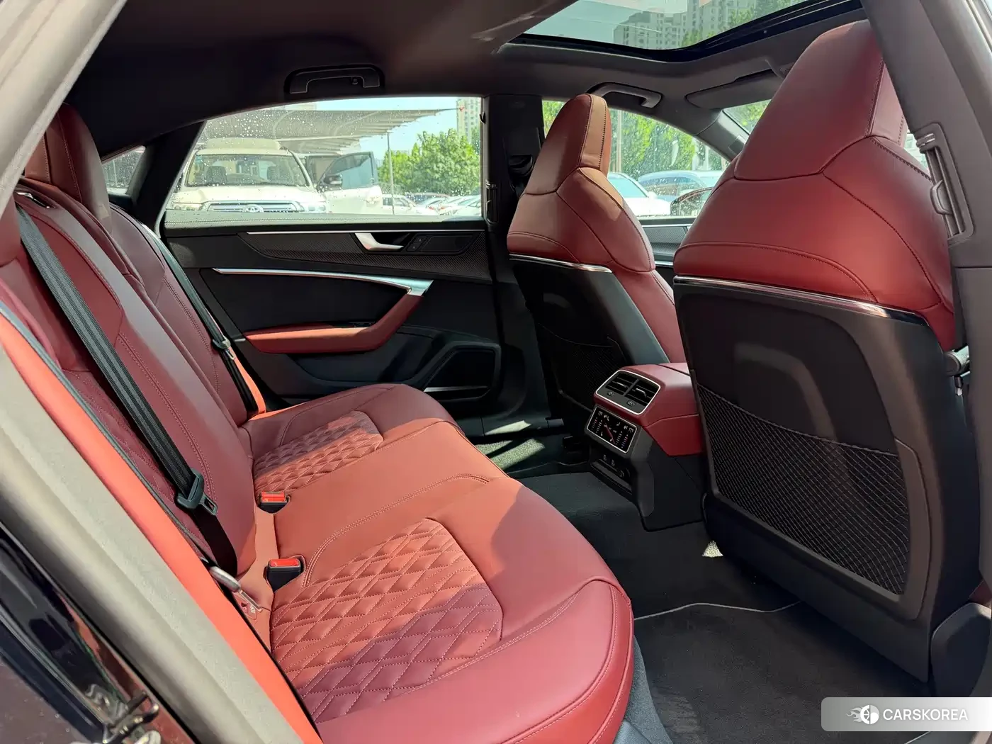 Audi A7L id 4628429 из Китая 10