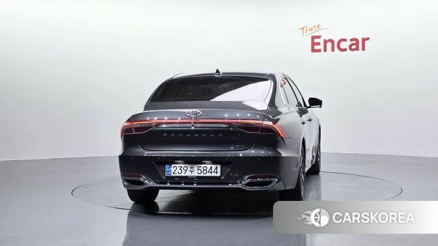 Hyundai The New Grandeur IG Hybrid id 4284449 из Кореи 27