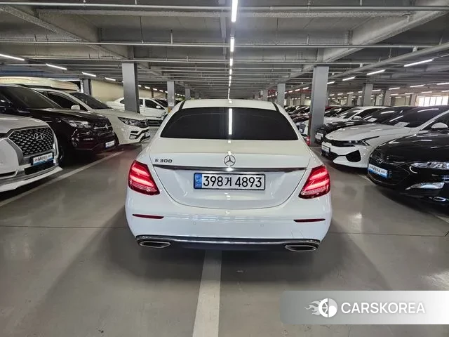Mercedes-Benz E-Class W213 id 3480333 из Кореи 12